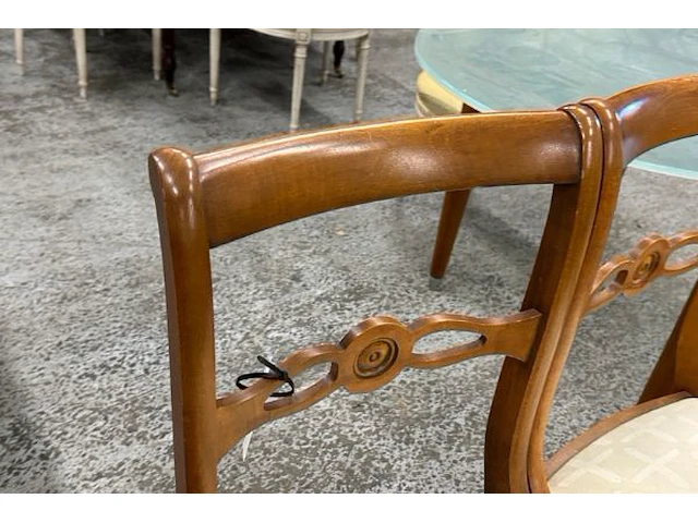 2 stoelen - afbeelding 4 van  4