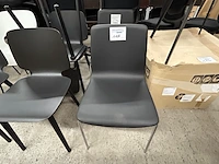 2 stoelen - afbeelding 1 van  5