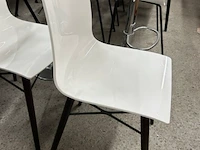 2 stoelen - afbeelding 2 van  6