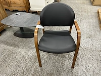 2 stoelen - afbeelding 1 van  6