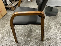 2 stoelen - afbeelding 4 van  6