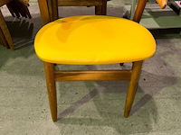 2 stoelen - afbeelding 4 van  5