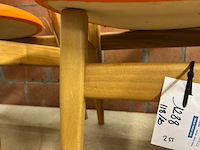2 stoelen - afbeelding 4 van  5