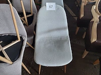 2 stoelen - afbeelding 2 van  4