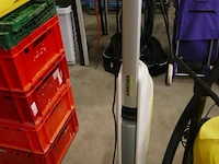 2 stofzuigers karcher - afbeelding 2 van  3