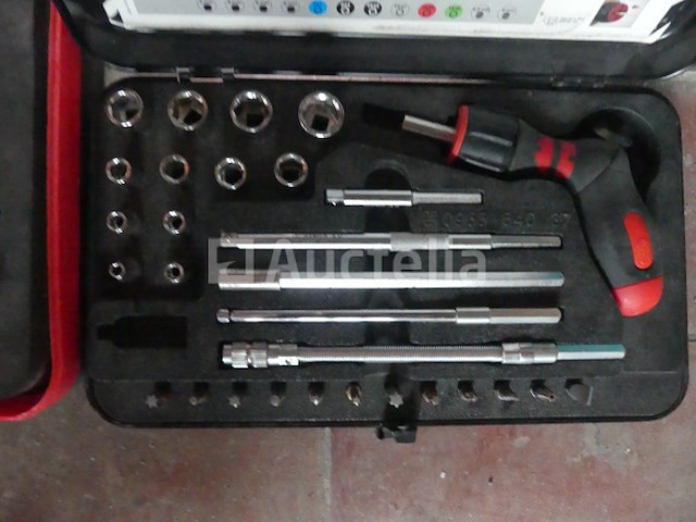 2 stopcontacten - afbeelding 2 van  5