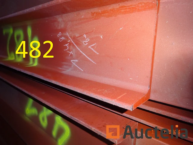 2 strijkijzer ligger upm 28/187, 1 strijkijzer ligger upm 4,88/18/7 - afbeelding 1 van  2
