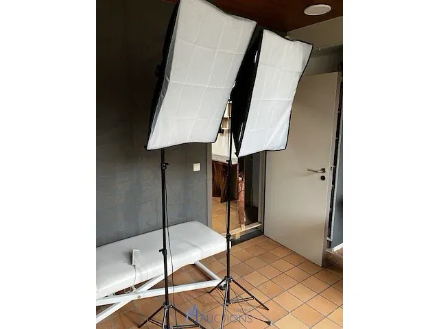 2 studioverlichtingen - afbeelding 4 van  4