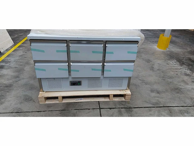 2 stuks - tefcold - sa1365/ss 6d / topcold - saladette-koelwerkbank gn1/1 - refrigerators (2x) - afbeelding 1 van  2