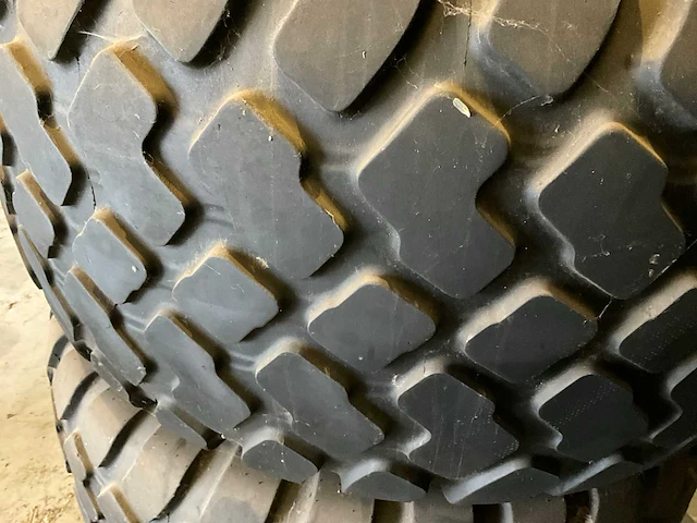 2 stuks tractorwielen - afbeelding 4 van  9