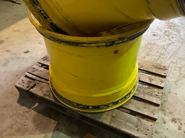 2 stuks velgen voor landbouwdoeleinden - afbeelding 3 van  12