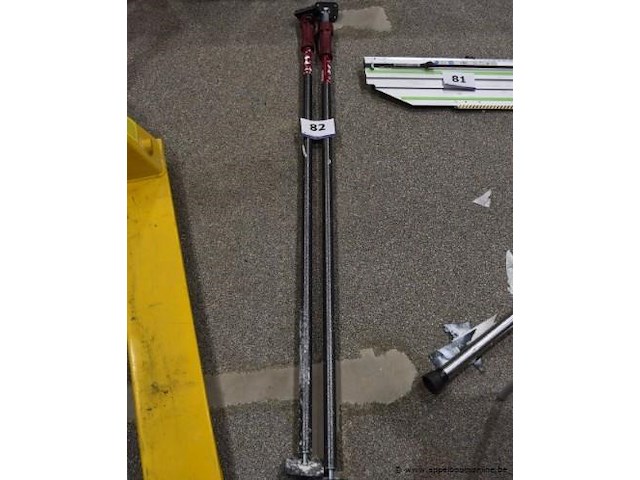 2 stutten - afbeelding 1 van  1