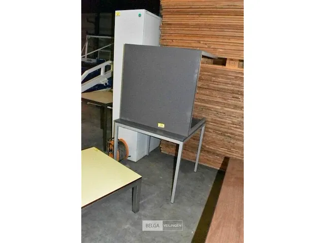 2 tafels 80x80x76 - afbeelding 1 van  1