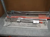 2 tegelsnijders (16)