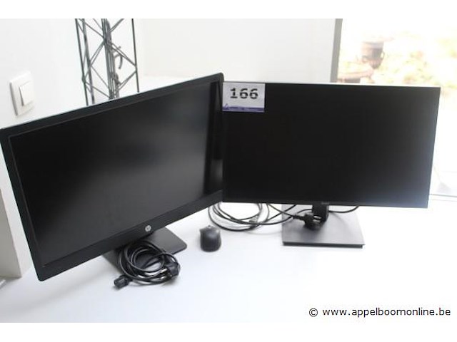 2 tft-schermen hp en ilyama - afbeelding 1 van  1