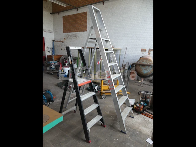2 trapladders - afbeelding 8 van  10