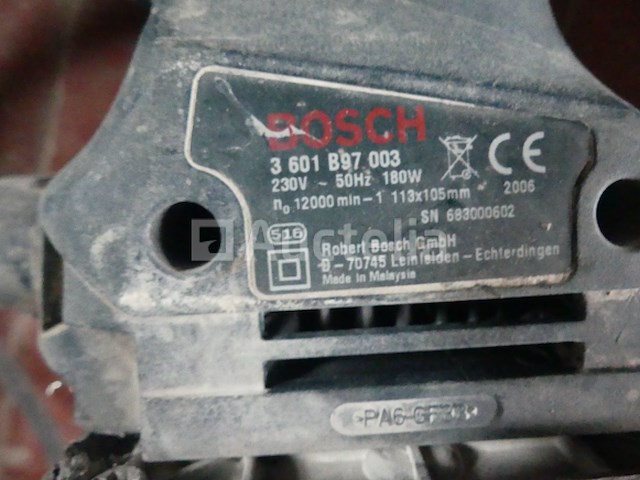 2 trillende schuurmachines - afbeelding 3 van  7