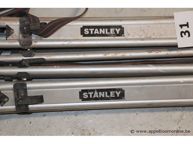 2 tripods stanley - afbeelding 2 van  2