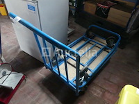 2 trolleys - afbeelding 2 van  4