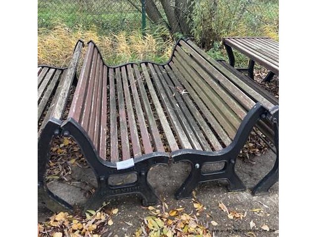 2 tuinbanken - afbeelding 1 van  1