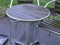 2 tuinstoelen met ronde tafel - afbeelding 4 van  4