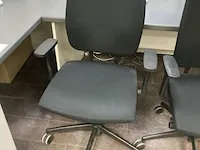 2 typiste stoelen - afbeelding 2 van  3