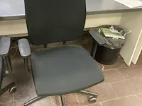 2 typiste stoelen - afbeelding 3 van  3
