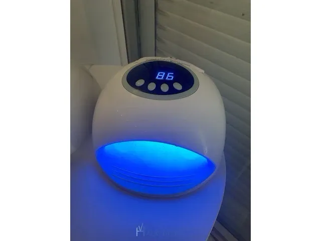2 uv-lampen - afbeelding 2 van  3