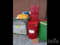 2 vaten van 200 l rood - afbeelding 2 van  3
