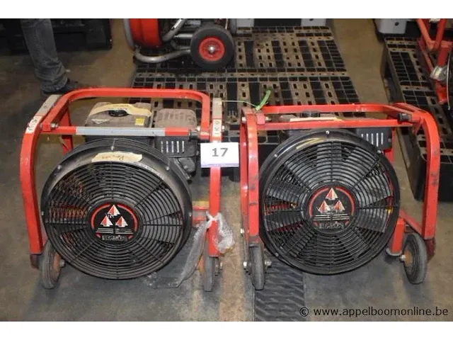 2 ventilatoren leader waarvan 1 defect - afbeelding 1 van  5
