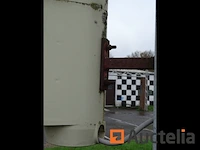 2 verkeerslichten - afbeelding 1 van  7