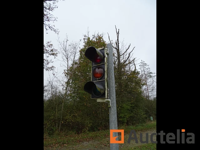 2 verkeerslichten - afbeelding 3 van  7