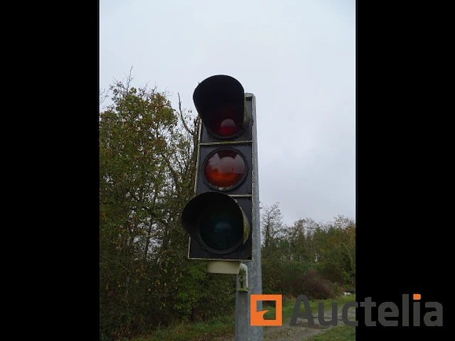 2 verkeerslichten - afbeelding 4 van  7