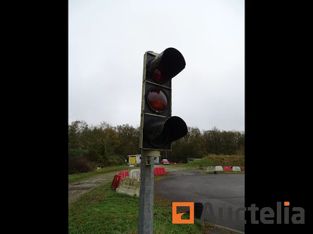 2 verkeerslichten - afbeelding 5 van  7