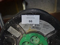2 verlengkabels op haspel - afbeelding 2 van  5