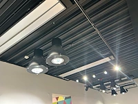 2 verlichtingsframes aan plafond - afbeelding 1 van  4