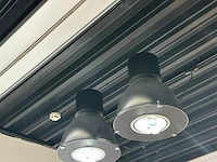 2 verlichtingsframes aan plafond - afbeelding 2 van  4