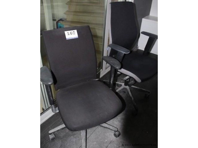 2 verrijdbare burostoelen - afbeelding 1 van  1