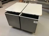 2 verrijdbare inox vulbakken - afbeelding 2 van  5