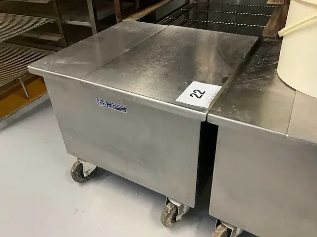 2 verrijdbare inox vulbakken - afbeelding 4 van  4
