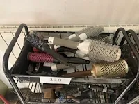 2 verrijdbare karren met inhoud - afbeelding 4 van  11