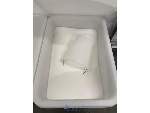 2 verrijdbare pvc kuipen - afbeelding 4 van  4