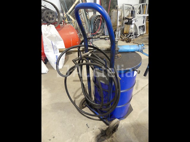 2 vetvaten met pomp - afbeelding 7 van  10