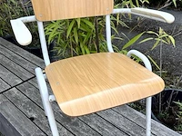 2 vintage stoelen - afbeelding 1 van  1