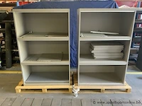 2 vitrinekasten afm plm 100 x 58 x 157 cm - afbeelding 1 van  4