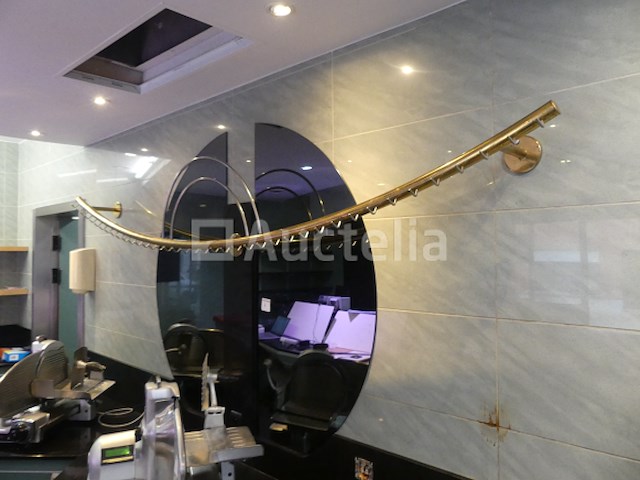 2 vleesdisplays met 2 spiegels - afbeelding 1 van  7