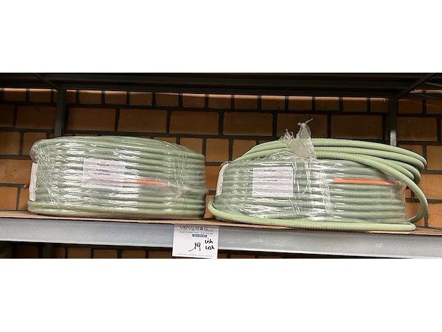 2 voorbedrade buizen figibel - afbeelding 1 van  3