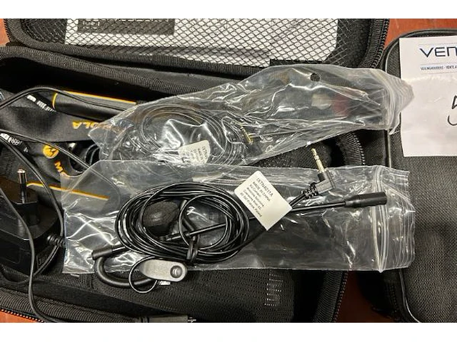 2 walkietalkies motorola - afbeelding 5 van  6