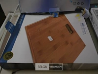 2 weegschalen, 6 waterverdampers, badkamer rekje - afbeelding 3 van  6