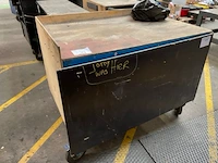 2 werkkarren, werktafel - afbeelding 4 van  4